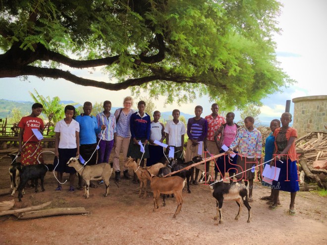 Inshuti@JanineFrönd (6).jpg